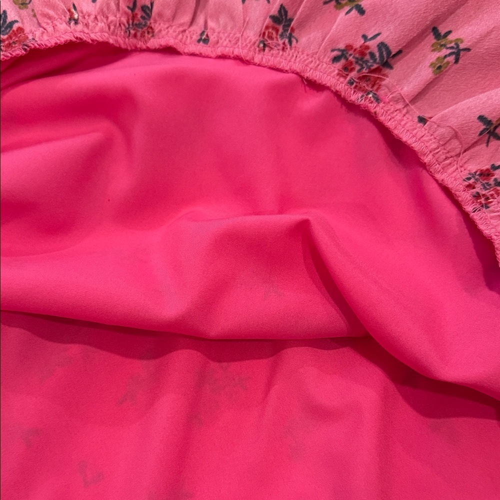 Vici-Pink Floral Cutout Dress with bow back - Picture 5 of 6